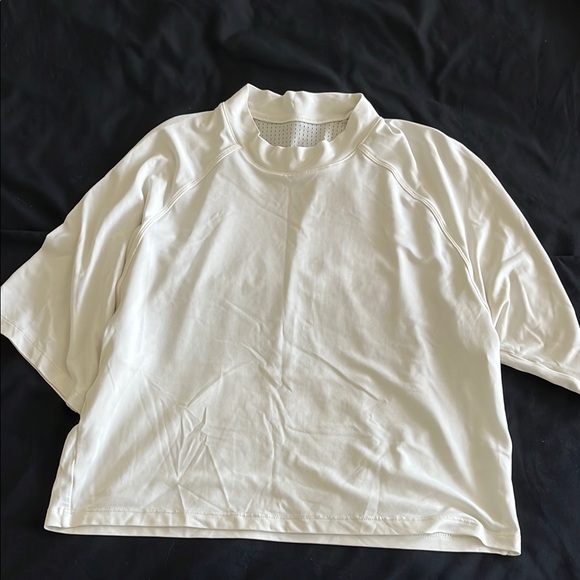 Buffbunny Ivory Crop T-Shirt - Picture 6 of 6